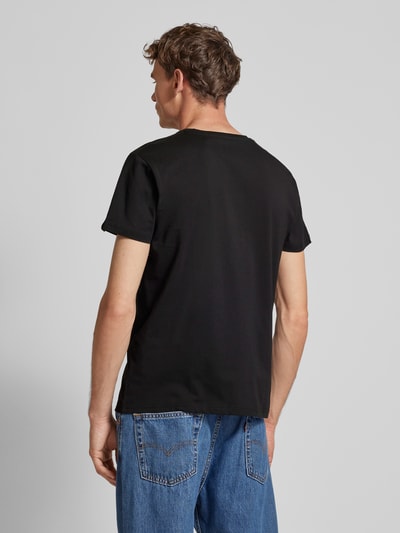 Alpha Industries T-Shirt mit Label-Print Modell 'Rainbow' Black 5