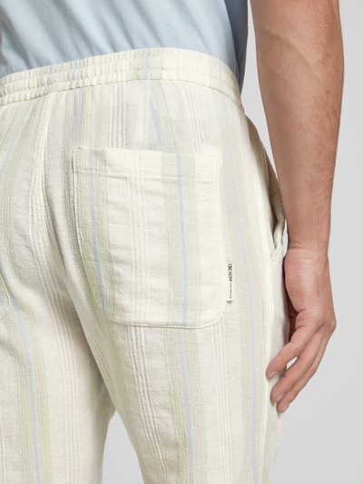 Tom Tailor Denim Relaxed Fit Chinoshorts aus reiner Baumwolle Offwhite 3