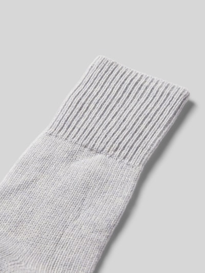 Christian Berg Woman Socken aus Kaschmir mit gerippten Rippbündchen Mittelgrau Melange 2