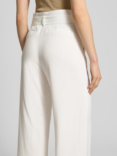 Christian Berg Woman Culotte mit Eingrifftaschen und Gürtel Offwhite 3