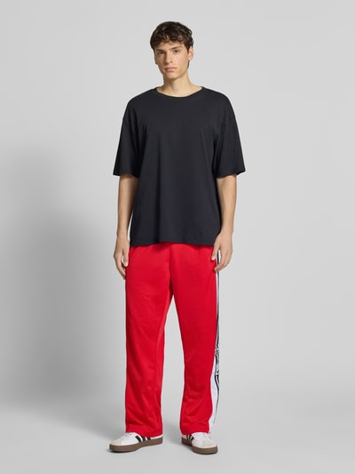 adidas Originals Trainingsbroek met drukknopen opzij en elastische band Rood - 1