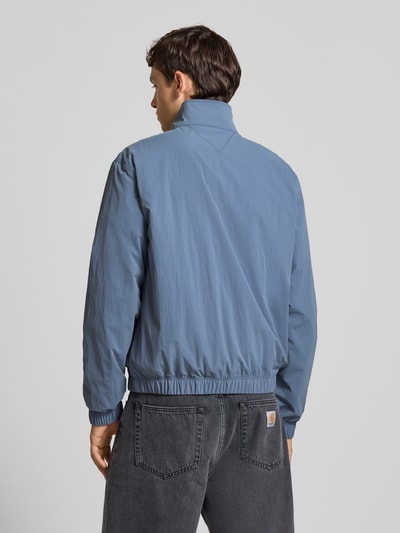 Tommy Jeans Regular Fit Blouson mit Stehkragen Jeansblau 5