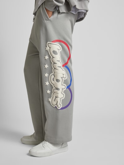 Low Lights Studios Straight Leg Sweatpants mit Label-Print Modell 'Three Ring' Hellgrau 3