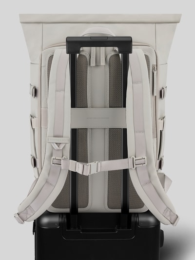 Kapten & Son Rucksack mit Kofferbefestigung Modell 'HELSINIKI PRO' Hellgrau 6