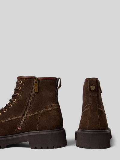 Produktfoto, donkerbruine boots van echt leer met vetersluiting, ritssluiting, afgeronde punt, labeldetail, geprofileerde zool, model 'Buxton' van Blauer vs, schachthoogte 15 cm, schachtbreedte 11 cm, hakhoogte 5 cm, maat 44