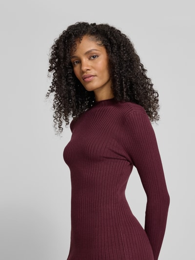 VERO MODA Leicht ausgestelltes Strickkleid aus Viskose-Mix Modell 'NANCY' Bordeaux 3