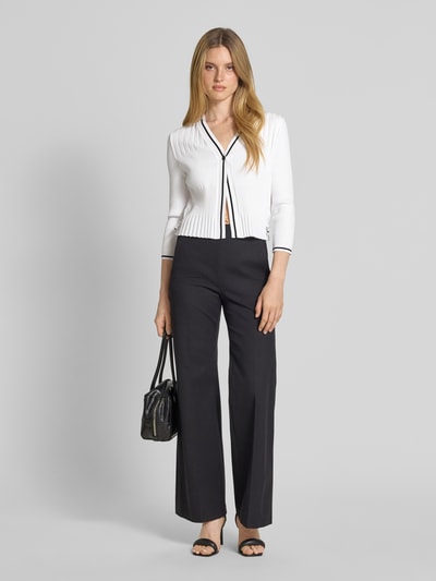 Marc Cain Gebreid jack met knoopsluiting. Wit - 1