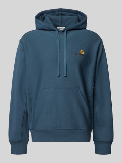 Produktfoto, bluza z kapturem Carhartt Work In Progress z mieszanki bawełny, luźny krój, kaptur z tunelem, wyhaftowane logo, kieszeń kangurka, prążkowane wykończenia, długość tyłu 70 cm, długość rękawów 64 cm, kolor niebieski, gładka tekstura
