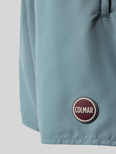 Produktfoto, hellblaue Badehose mit Elastikbund und Tunnelzug, Label-Detail, gerade Passform, Modell 'Solid' von Colmar Originals