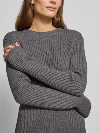 Tom Tailor Denim Figurbetontes Strickkleid aus Viskose-Mix Mittelgrau Melange 3