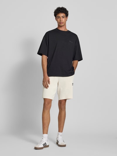 adidas Originals Regular fit sweatshorts met labelstitching Offwhite - 1