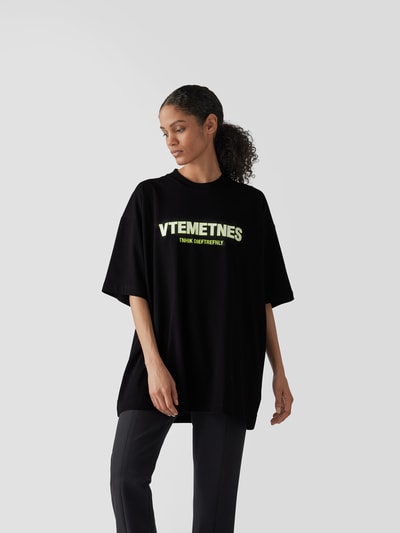 VETEMENTS Oversized T-Shirt mit Label-Print Schwarz 6
