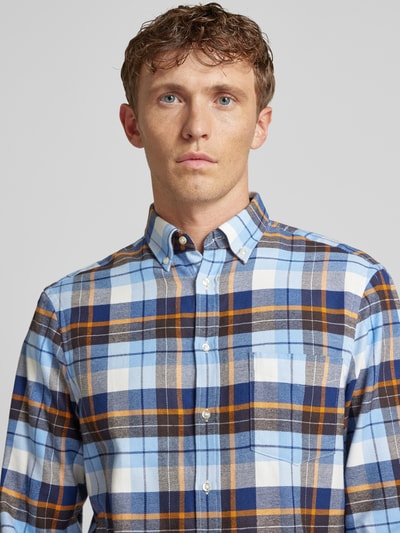 Christian Berg Men Koszula casualowa o kroju regular fit z kołnierzykiem typu button down Błękitny 3