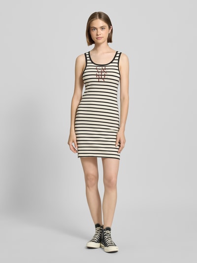 Calvin Klein Jeans Minikleid mit Label-Print Weiss 4