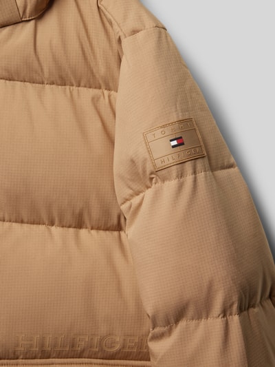 Tommy Hilfiger Teens Kurtka pikowana z kapturem Camel 2