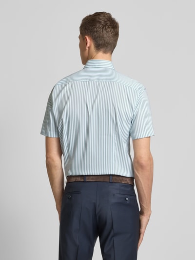 Jake*s Slim Fit Kurzarmhemd mit Kentkragen Hellgruen 5