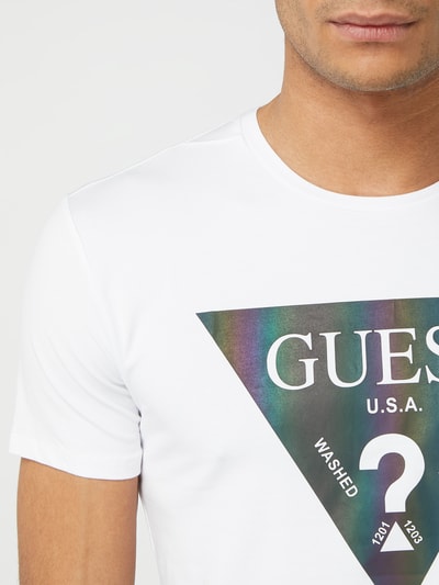 Guess T-shirt o kroju super slim fit z nadrukiem z logo  Biały 3