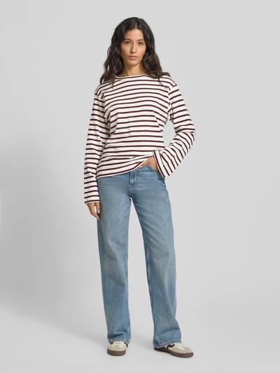 Mustang Longsleeve mit Label-Detail Modell 'Sutton' Offwhite 1