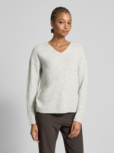 Only Regular Fit Strickpullover mit V-Ausschnitt Modell 'CAMILLA' Hellgrau Melange 4