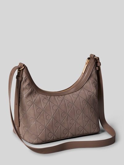 CK Calvin Klein Torebka do ręki z wytłoczone logo na całej powierzchni Szarobrązowy 4