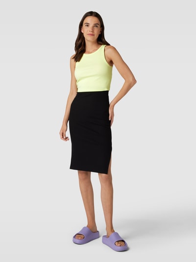 Gestuz Crop Top in Ripp-Optik Modell 'Drew' Neon Gelb 1