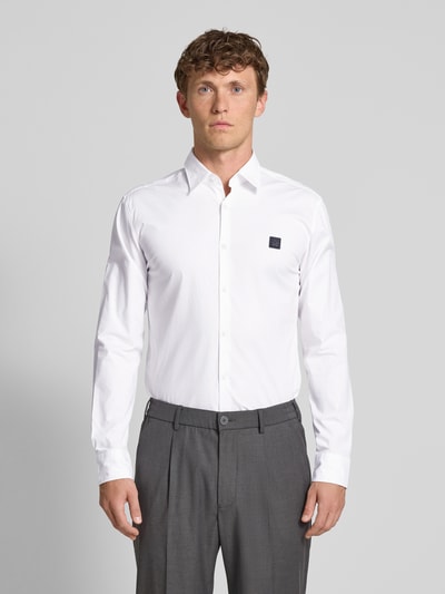 HUGO Freizeithemd mit Knopfleiste Modell 'Ermo' Weiss 4