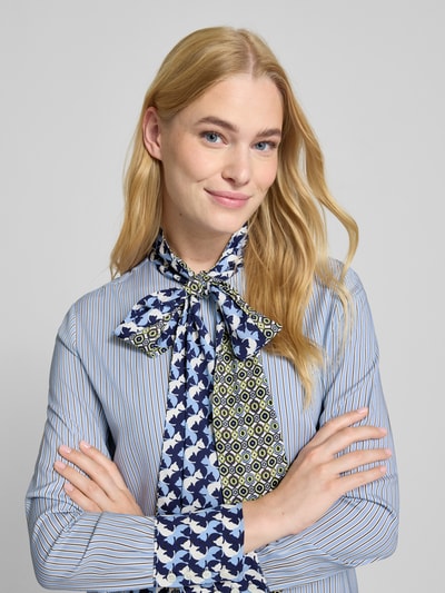 Herzensangelegenheit Regular Fit Seidenbluse mit Schleifen-Detail Hellblau 3