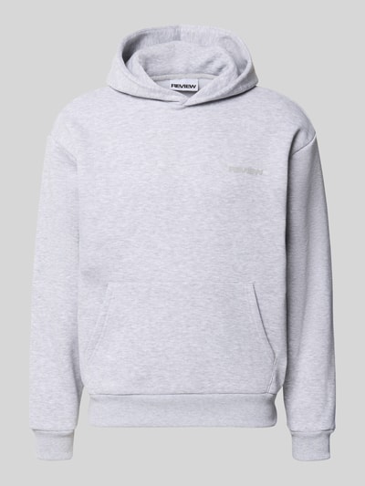 Productfoto, Regular Fit Hoodie aus katoenmix van REVIEW in lichtgrijs met kangoeroezak, capuchon, elastische boorden, ruglengte maat M 68 cm, mouwlengte maat M 61 cm