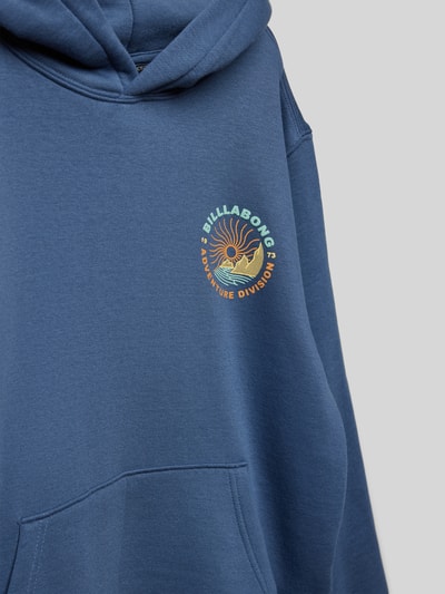 Billabong Hoodie mit Känguru-Tasche Modell 'COMPASS' Rauchblau 2