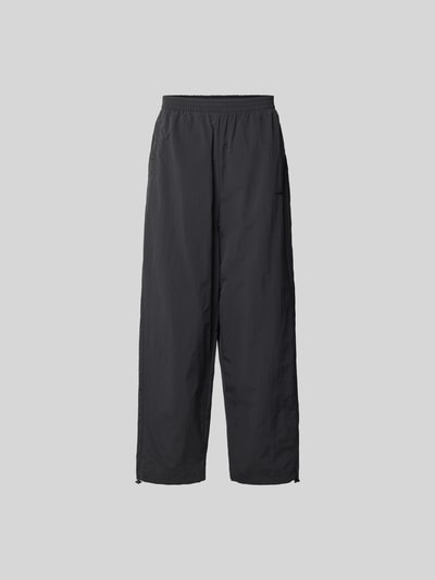 Produktfoto, Sweatpants mit elastischem Bund von VETEMENTS in Schwarz, Relaxed-Fit, Eingrifftaschen, Wide Leg, Beinabschlüsse mit Tunnelzug.