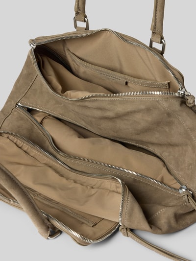 Produktfoto, Satchel Bag mit Label-Prägung Modell 'KAYLA' von LIEBESKIND BERLIN in Beige mit mehreren Reißverschlussfächern und Stoffstruktur