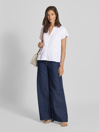 Christian Berg Woman Bluzka o kroju regular fit z dekoltem w serek Biały 1