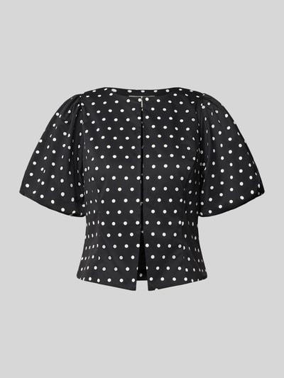 Produktfoto, Slim Fit Bluse im Allover-Look Modell 'ANELA' von Neo Noir, schwarze Grundfarbe mit weißen Punkten, sichtbare Textur. Damen Bluse mit Rundhalsausschnitt, Puffärmel, Hakenverschluss, Rückenlänge 48 cm, Ärmellänge 30 cm.