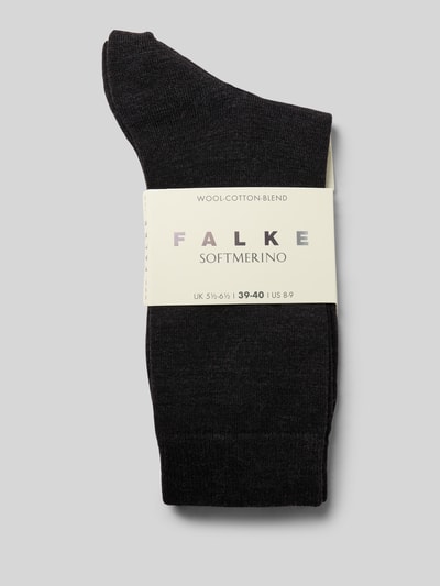 Produktfoto, Socken mit Label-Schriftzug Modell 'SOFTMERINO' von FALKE im dunklen Farbton, Schurwoll-Baumwoll-Mix mit Stretch-Anteil, elastisches Rippenbündchen