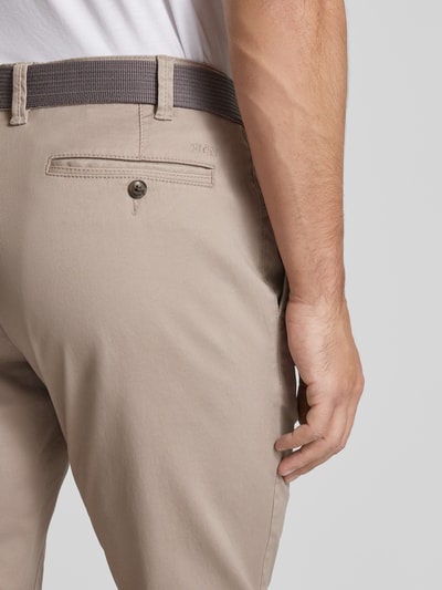 MCNEAL Slim Fit Chino mit Gürtel Hazel 3