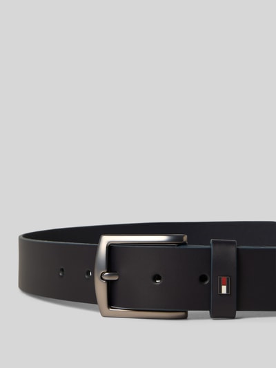 Produktfoto, Gürtel aus echtem Leder Modell 'DENTON 3.0 EXT' von Tommy Hilfiger, Optik: Unifarben, Dornschließe, Logo-Applikation, Glattleder
