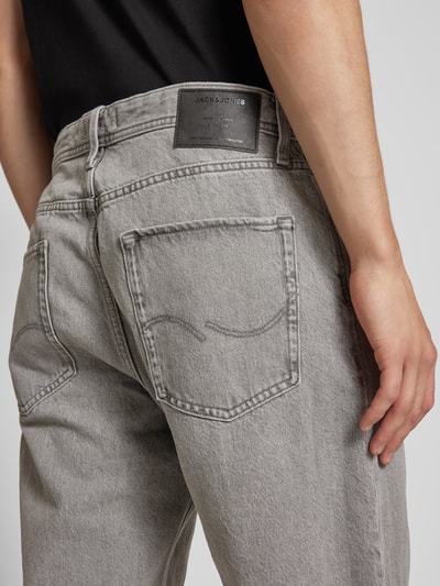Jack & Jones Baggy fit korte jeans in 5-pocketmodel, model 'ALEX' Lichtgrijs - 3