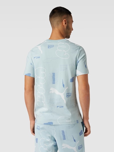 PUMA PERFORMANCE T-Shirt mit Allover-Label-Muster Hellblau 5