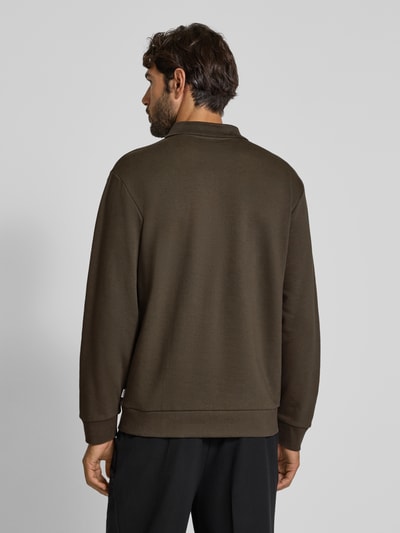 Lindbergh Relaxed Fit Poloshirt mit Label-Detail Schlamm 5