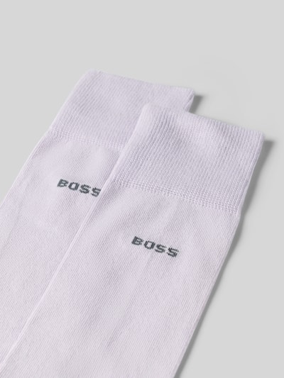 Produktfoto, Socken aus Baumwoll-Mix im 2er-Pack von BOSS, unifarben, elastischer gerippter Bund, Label-Print auf glatter Textur