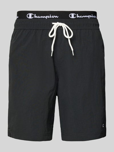 Produktfoto, Badehose mit Label-Details und Gesäßtasche von CHAMPION in Schwarz, Regular-Fit, elastischer Bund, Tunnelzug, leichte Struktur