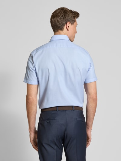 Christian Berg Men Regular Fit Business-Hemd mit Kentkragen Bleu 5