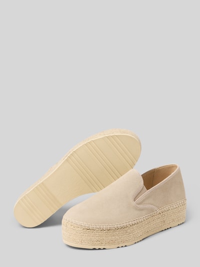 Produktfoto, Espadrilles aus Leder mit Plateausohle von Espadrij in Beige, abgerundete Spitze, Schlupfform, strukturierte Sohle, Damenmodell