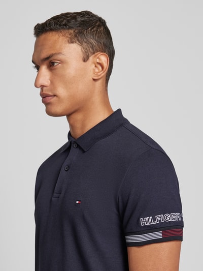 Tommy Hilfiger Slim Fit Poloshirt mit Label-Stitchings Modell 'FLAG CUFF' Marine 3