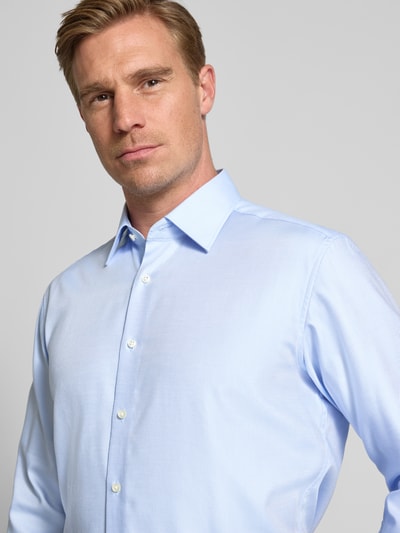 ETERNA Modern Fit Businesshemd mit Knopfleiste Bleu 3