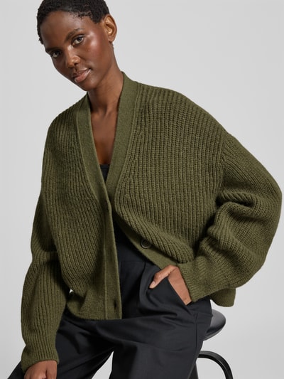 Closed Oversized Cardigan mit V-Ausschnitt Khaki 3