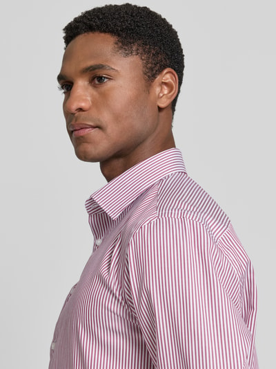 Jake*s Slim Fit Business-Hemd mit Kentkragen Bordeaux 3