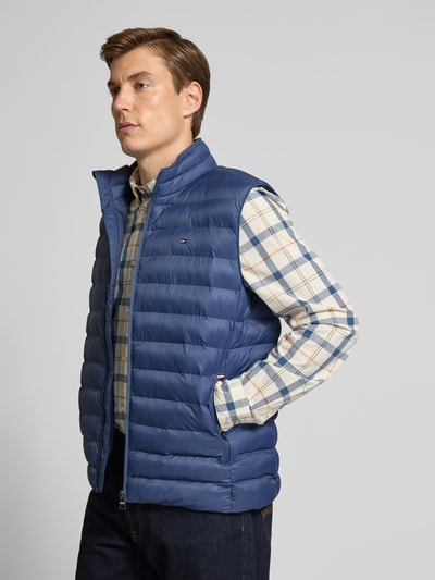 Tommy Hilfiger Regular Fit Steppweste mit Logo-Stitching Hellblau 3