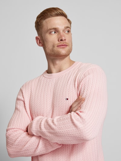 Tommy Hilfiger Slim Fit Strickpullover mit Fischgrät-Struktur Pink 3