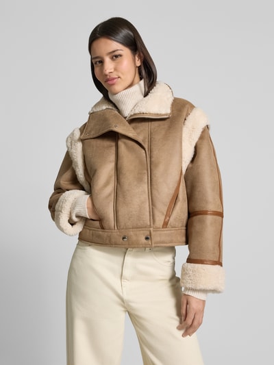 BOSS Orange Regular Fit Jacke in Lederoptik mit abnehmbaren Ärmeln Modell 'CHEERLEA' Hellbraun 4